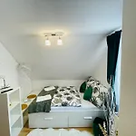 Apartment Barbarosa Koenigstaedten 1 *
