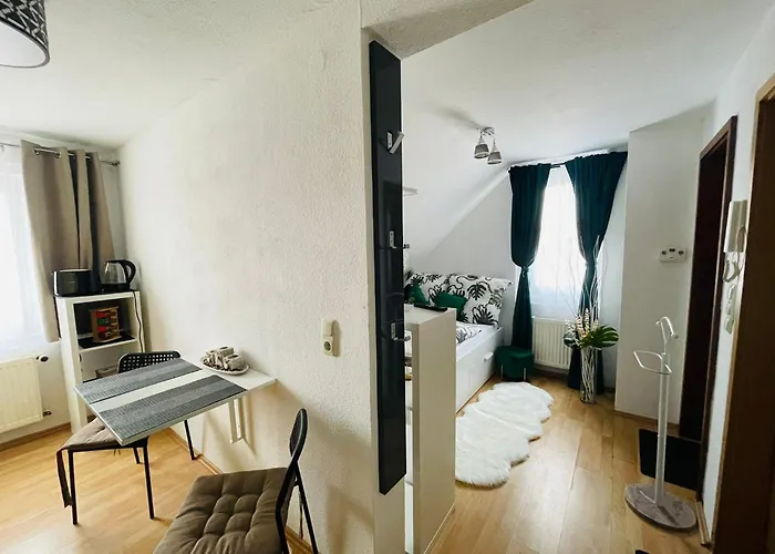 Barbarosa Koenigstaedten 1 Apartmán